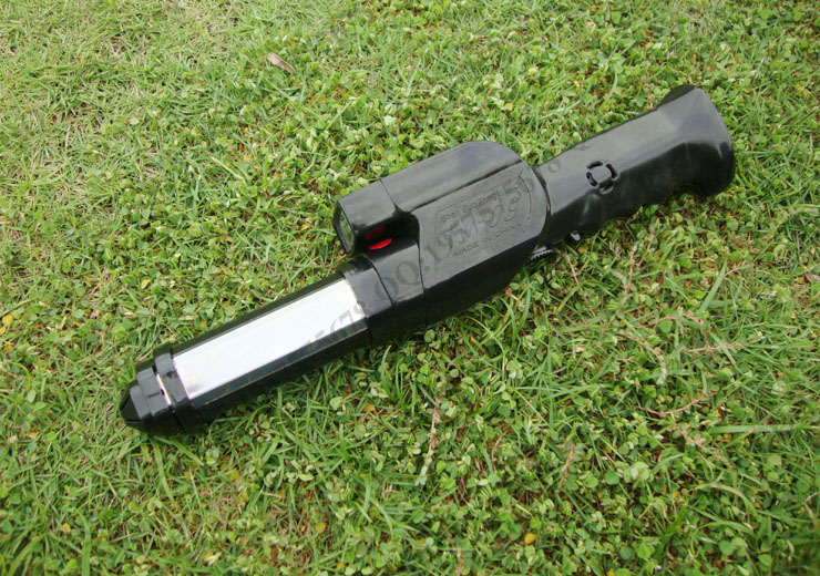 TW-09伸缩型电子防暴器 防身工具 伸缩型电棍 带照明工具 大容量电池